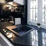 Appartement Au Coeur De Marais Dans Centre De Paris